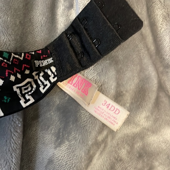 Pink VS push up bra. 32DD. - Picture 2 of 2